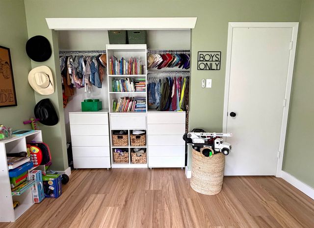 205 Yvonne Ln., Marshall, TX 75672