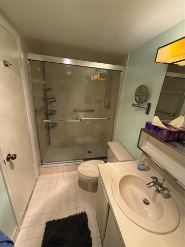 200 SE 5th Avenue 606, Dania Beach, FL 33004