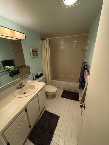 200 SE 5th Avenue 606, Dania Beach, FL 33004