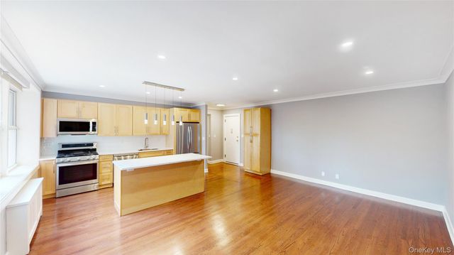 1133 Midland Avenue 3L, Bronxville, NY 10708