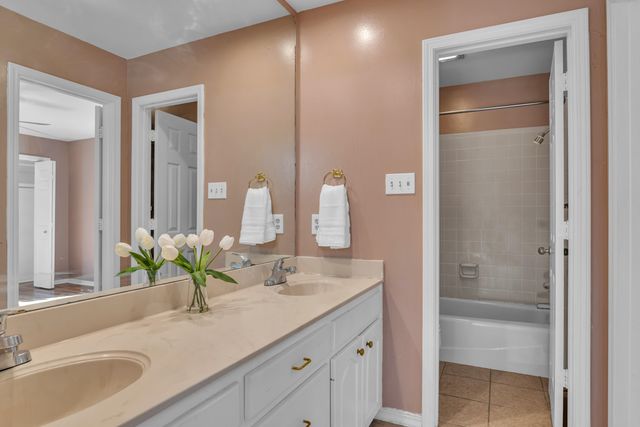 1218 Daffodil Ln., Longview, TX 75604