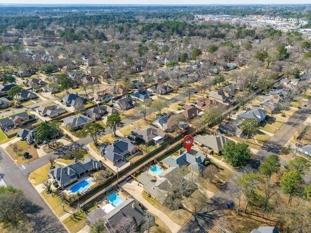 1218 Daffodil Ln., Longview, TX 75604