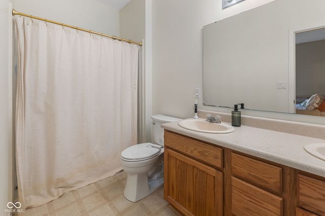 729 W Harriman Avenue, Bargersville, IN 46106