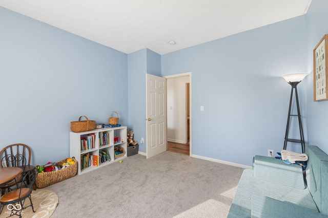 729 W Harriman Avenue, Bargersville, IN 46106