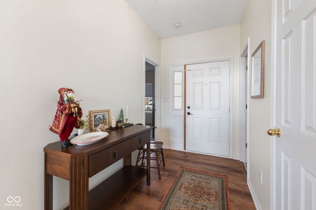 729 W Harriman Avenue, Bargersville, IN 46106