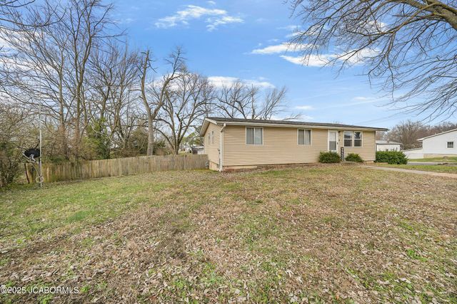 1503 S ROACHE STREET, California, MO 65018