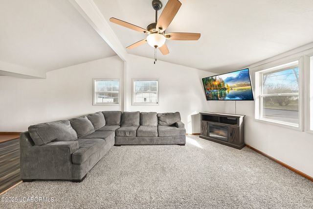 1503 S ROACHE STREET, California, MO 65018