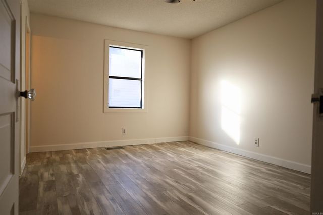 919 W Mueller, Paragould, AR 72450