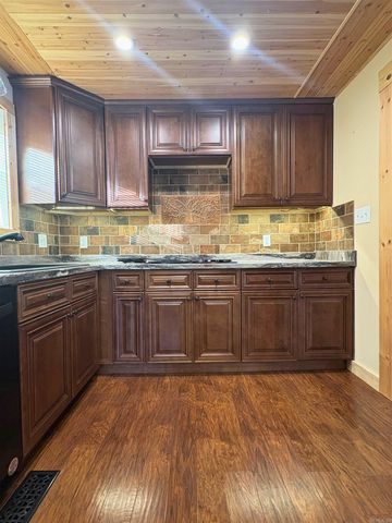 919 W Mueller, Paragould, AR 72450