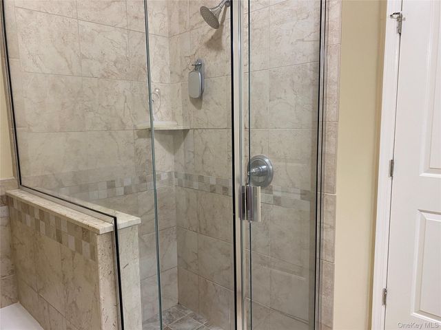 11 Nicole Court, Copiague, NY 11726