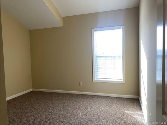 11 Nicole Court, Copiague, NY 11726