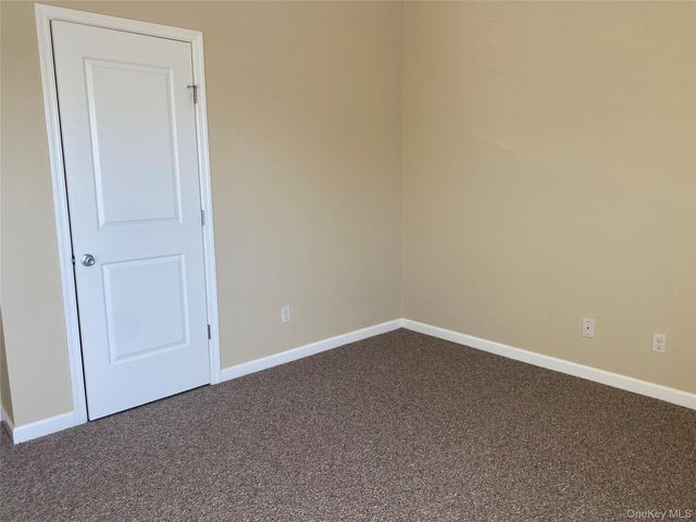 11 Nicole Court, Copiague, NY 11726