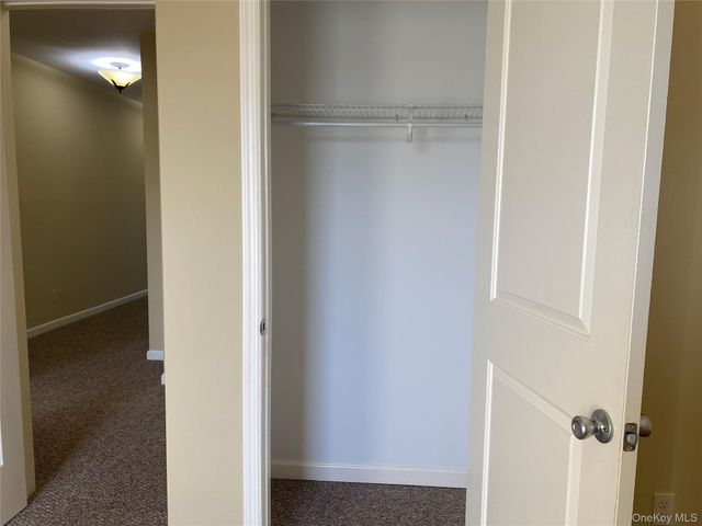 11 Nicole Court, Copiague, NY 11726