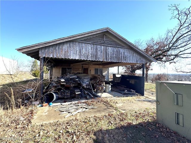 308 Highland Road, Roland, OK 74954