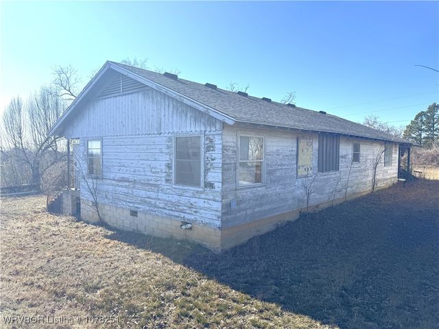 308 Highland Road, Roland, OK 74954