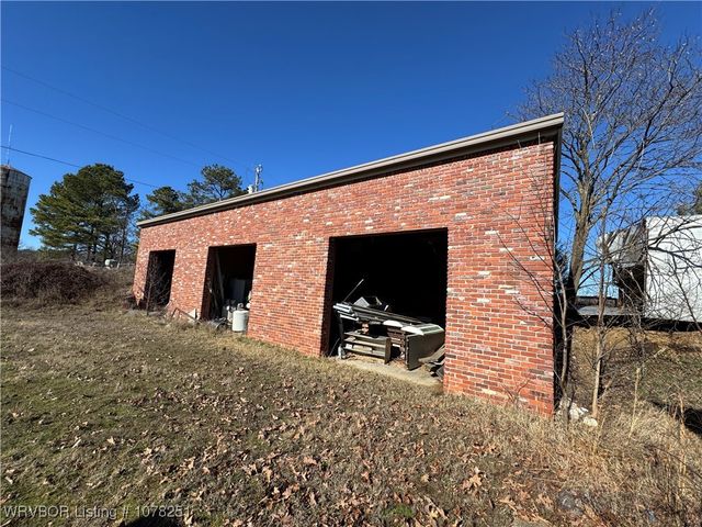 308 Highland Road, Roland, OK 74954