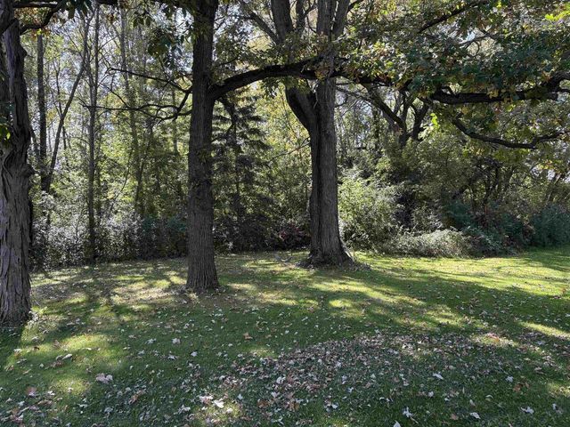 3956 COUNTY RD G, Oshkosh, WI 54904