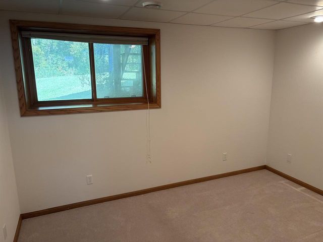 3956 COUNTY RD G, Oshkosh, WI 54904