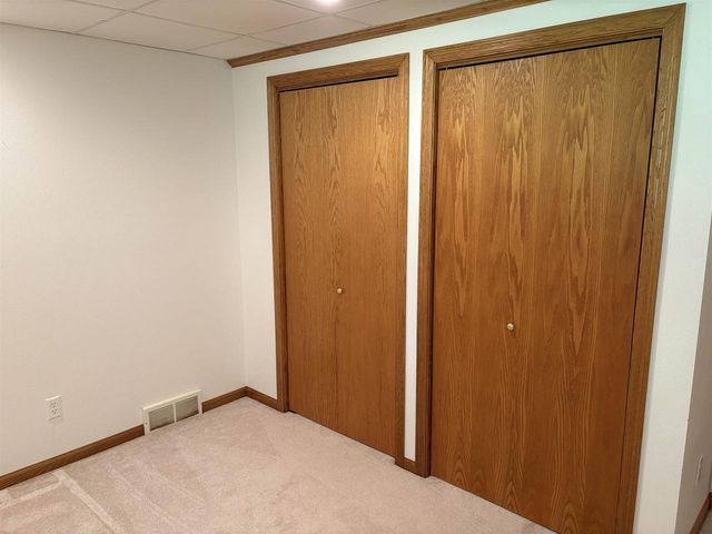 3956 COUNTY RD G, Oshkosh, WI 54904