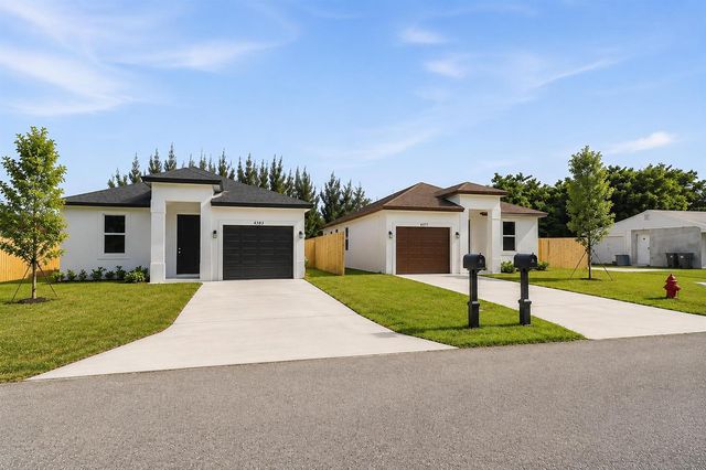 4377 MARILYN Drive, Lake Worth, FL 33461