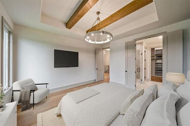 4012 NE Chapel Ridge Place, Lee's Summit, MO 64064