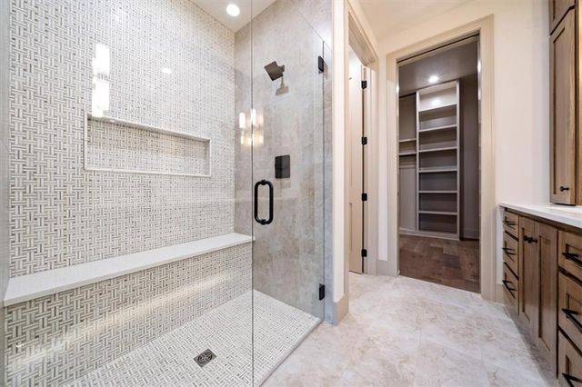 4012 NE Chapel Ridge Place, Lee's Summit, MO 64064