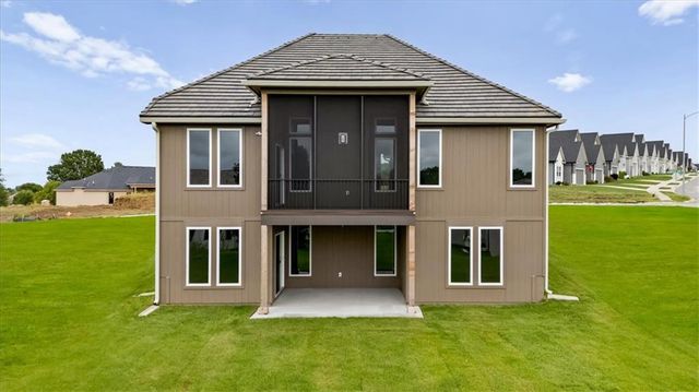 4012 NE Chapel Ridge Place, Lee's Summit, MO 64064