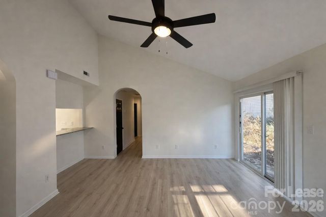 3707 Silver Ore Lane, Charlotte, NC 28216