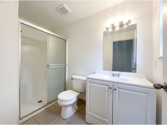 1108 Ne TAMERA Ln, Portland, OR 97220