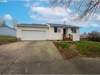 1108 Ne TAMERA Ln, Portland, OR 97220