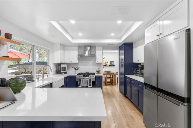 2004 Cumberland, West Covina, CA 91792
