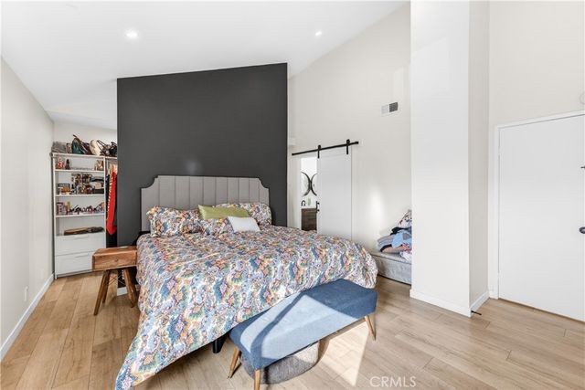 2004 Cumberland, West Covina, CA 91792