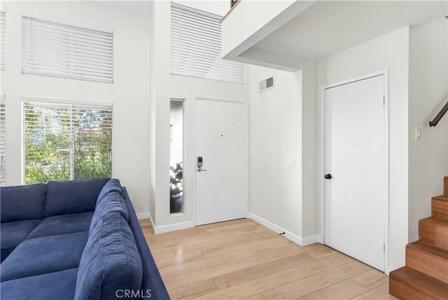 2004 Cumberland, West Covina, CA 91792