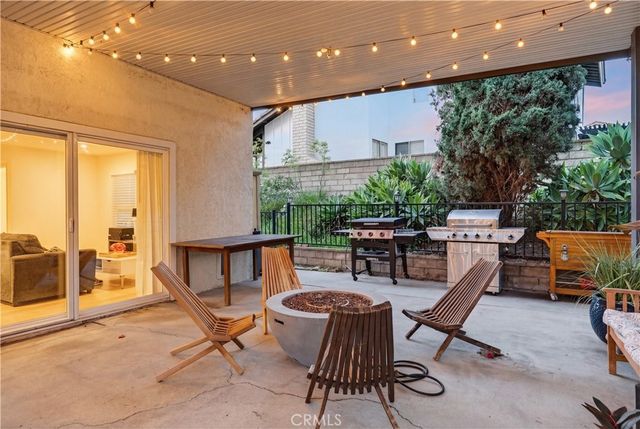 2004 Cumberland, West Covina, CA 91792