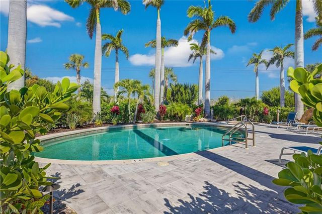 2549 W Gulf DR # 206, Sanibel, FL 33957