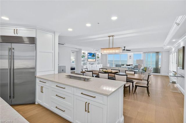 2549 W Gulf DR # 206, Sanibel, FL 33957