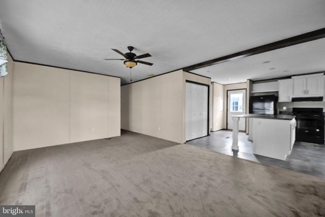 2110 SCULL ST, Lebanon, PA 17046