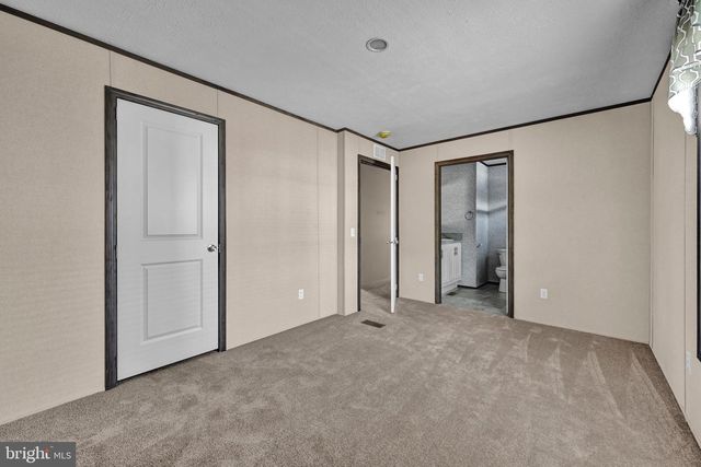 2110 SCULL ST, Lebanon, PA 17046