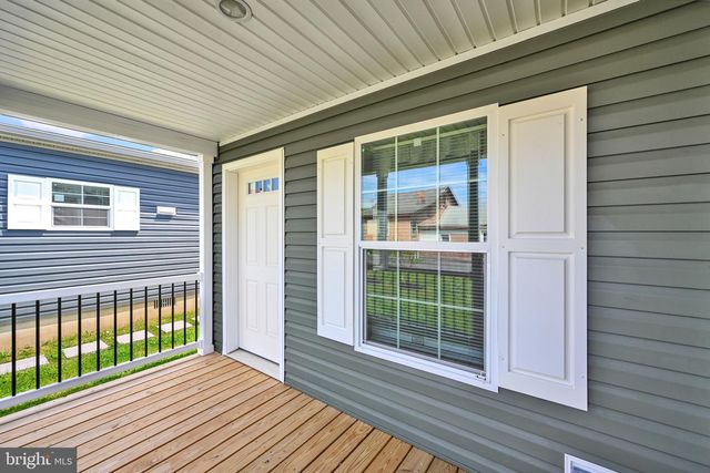 2110 SCULL ST, Lebanon, PA 17046