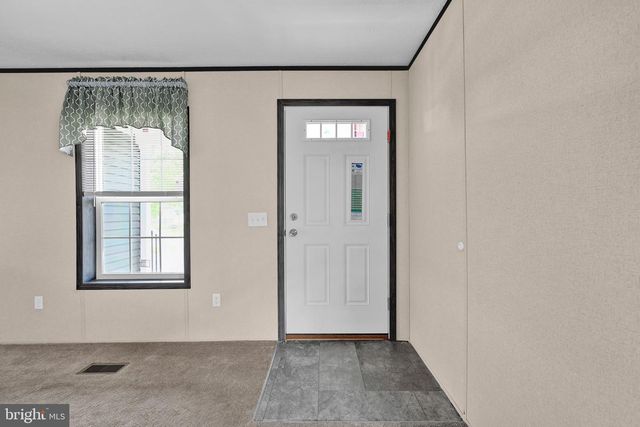 2110 SCULL ST, Lebanon, PA 17046