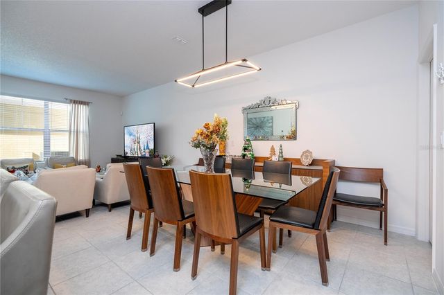 8166 MOSAIC LANE, Winter Garden, FL 34787