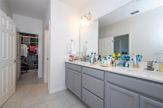 8166 MOSAIC LANE, Winter Garden, FL 34787