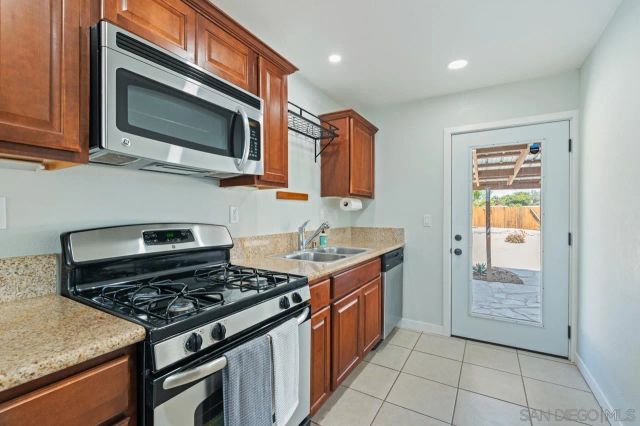 3675 Nassau Drive, San Diego, CA 92115