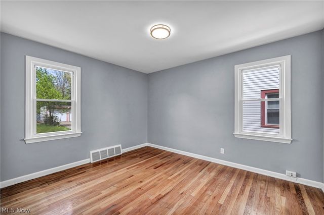 11109 Langton Avenue, Garfield Heights, OH 44125