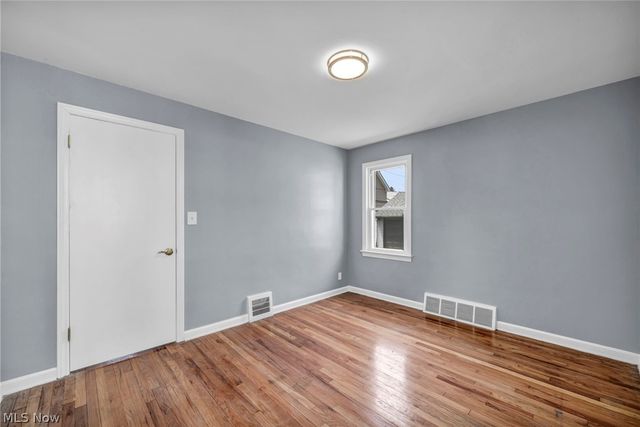 11109 Langton Avenue, Garfield Heights, OH 44125