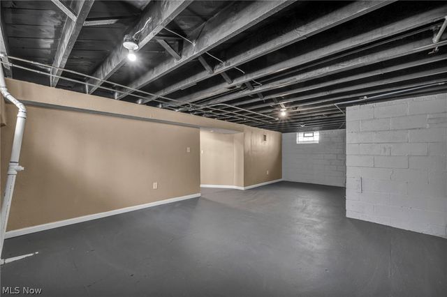 11109 Langton Avenue, Garfield Heights, OH 44125