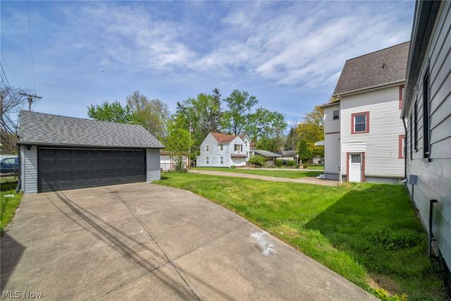 11109 Langton Avenue, Garfield Heights, OH 44125