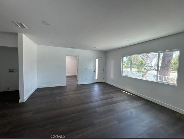 1161 N La Cadena, Colton, CA 92324