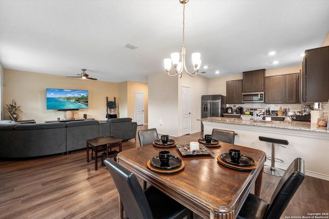 8266 Phantom, San Antonio, TX 78253