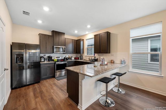 8266 Phantom, San Antonio, TX 78253